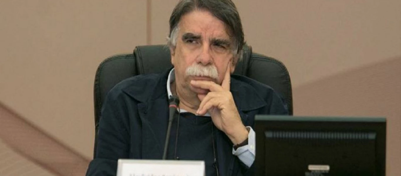 Α.Βατόπουλος: «Θα παραμείνει η νυχτερινή απαγόρευση - Δεν μπορεί να επιτραπεί ακόμα η μετακίνηση από νομό σε νομό»